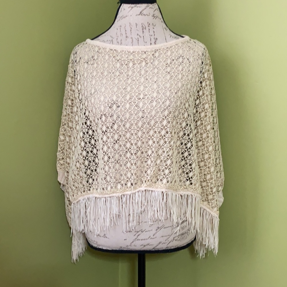 Xtaren crochet and fringe cropped poncho